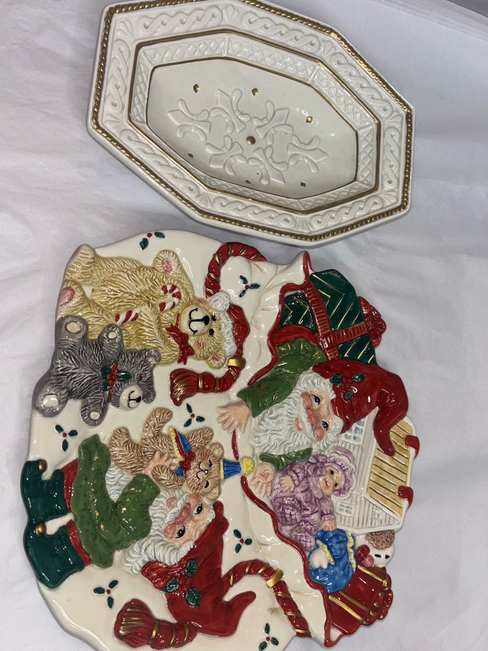 VintageFitz and Floyd Festive Ceramic Santa and Teddy Platter and dish